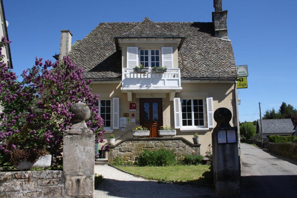 Auberge De Saint Julien Aux Bois Exterior foto